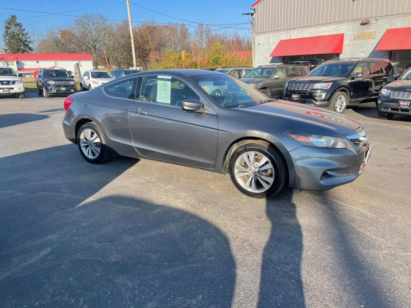 2012 Gray /Black Honda Accord EX Coupe AT (1HGCS1B74CA) with an 2.4L I4 DOHC 16V engine, 5-Speed Automatic transmission, located at 547 E. Main St., Orwell, OH, 44076, (440) 437-5893, 41.535435, -80.847855 - Photo#3